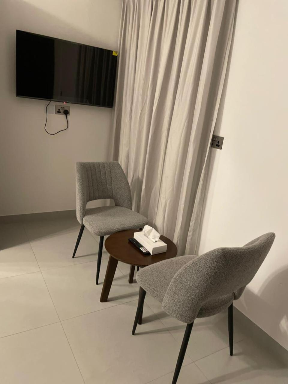 Hotel Iveria Ḩayl Āl ‘Umayr